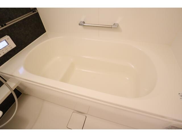  近鉄橿原線/尼ケ辻駅 徒歩11分 2階 築11年