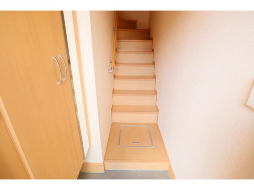  近鉄橿原線/尼ケ辻駅 徒歩11分 2階 築11年