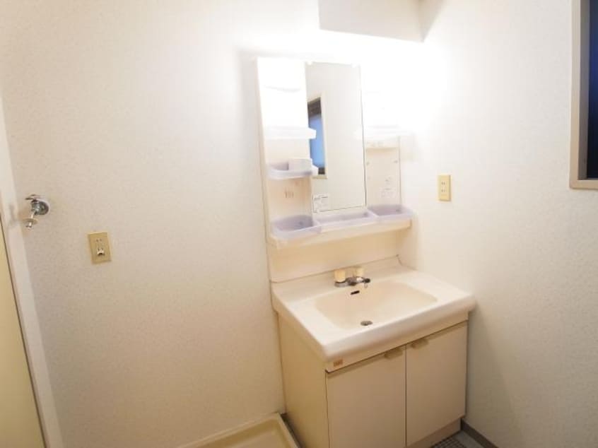  近鉄難波線・奈良線/新大宮駅 徒歩7分 7階 築37年