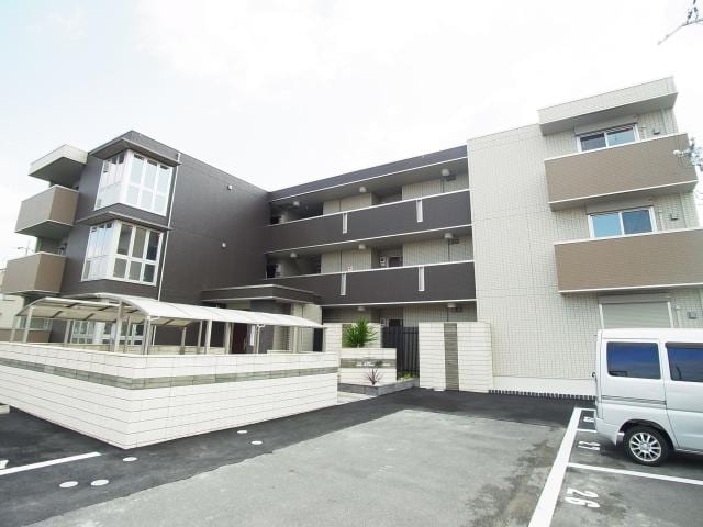  近鉄難波線・奈良線/近鉄奈良駅 バス14分北神殿下車:停歩6分 2階 築11年