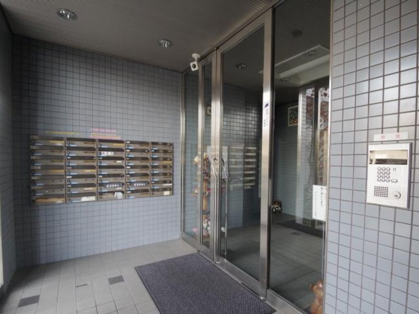  近鉄難波線・奈良線/新大宮駅 徒歩3分 2階 築28年