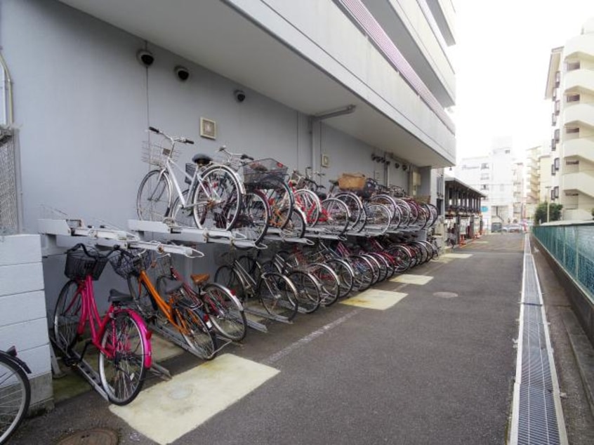  近鉄難波線・奈良線/新大宮駅 徒歩3分 2階 築28年