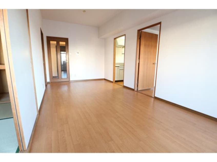  近鉄難波線・奈良線/新大宮駅 徒歩3分 2階 築28年