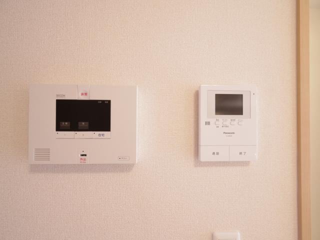  近鉄難波線・奈良線/近鉄奈良駅 バス17分州見台7丁目下車:停歩1分 1階 築10年