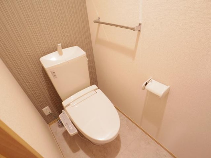  近鉄難波線・奈良線/近鉄奈良駅 バス17分州見台7丁目下車:停歩1分 1階 築10年