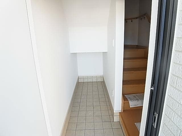  大和路線・関西本線/木津駅 徒歩24分 3階 築10年