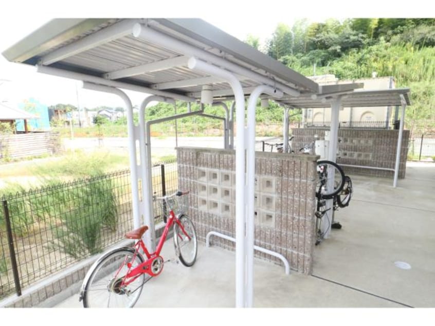  大和路線・関西本線/木津駅 徒歩24分 3階 築10年