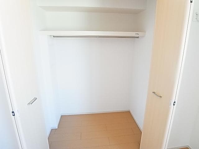  大和路線・関西本線/木津駅 徒歩24分 3階 築10年