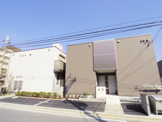  近鉄難波線・奈良線/新大宮駅 徒歩4分 1階 築9年