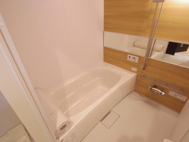  近鉄難波線・奈良線/新大宮駅 徒歩4分 1階 築9年