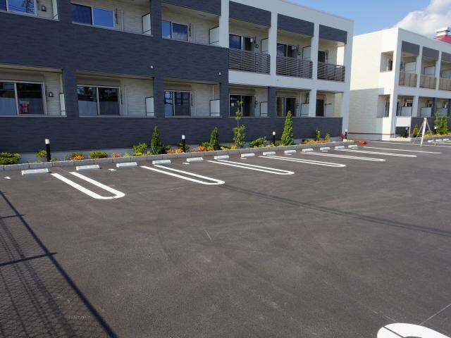  近鉄橿原線/九条駅 徒歩18分 1階 築9年