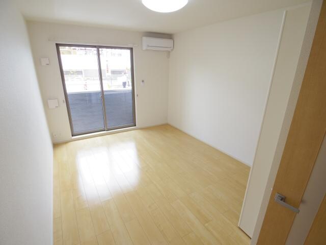  近鉄橿原線/九条駅 徒歩18分 1階 築9年