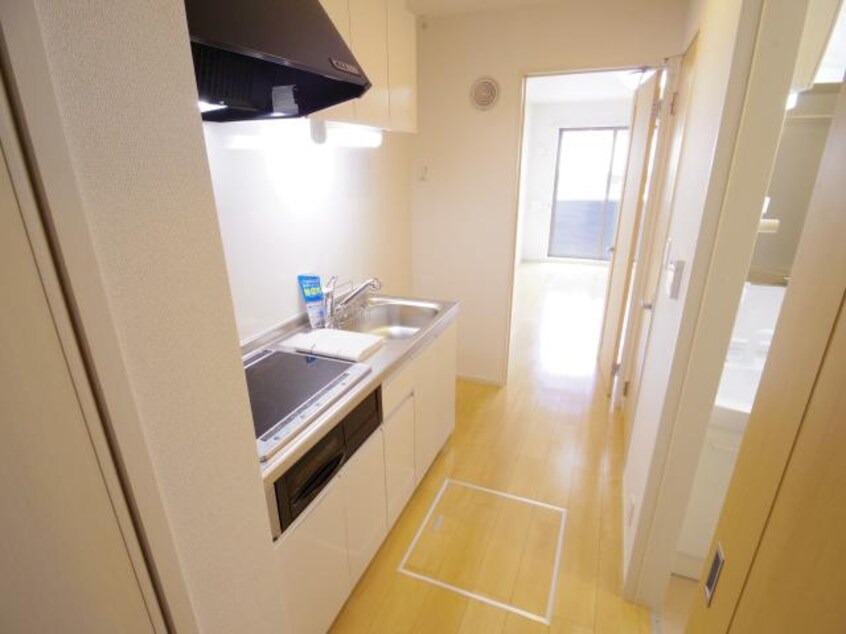  近鉄橿原線/九条駅 徒歩18分 1階 築9年