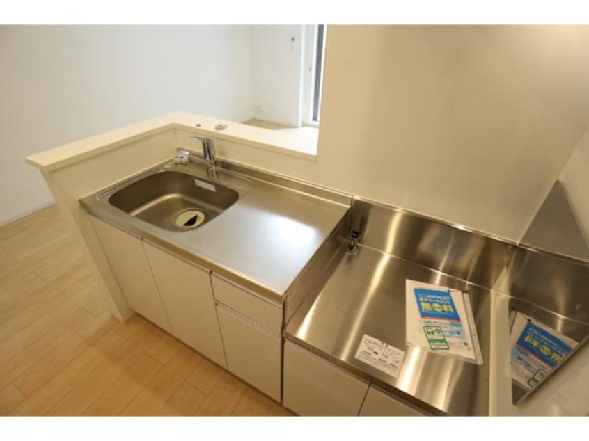  大和路線・関西本線/郡山駅 徒歩37分 1階 築9年