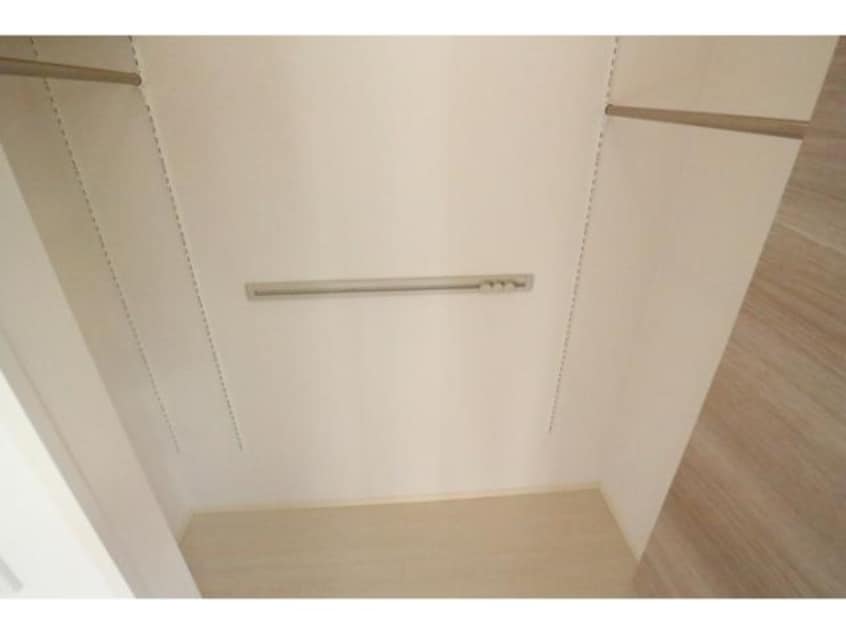  近鉄難波線・奈良線/近鉄奈良駅 徒歩7分 1階 築8年