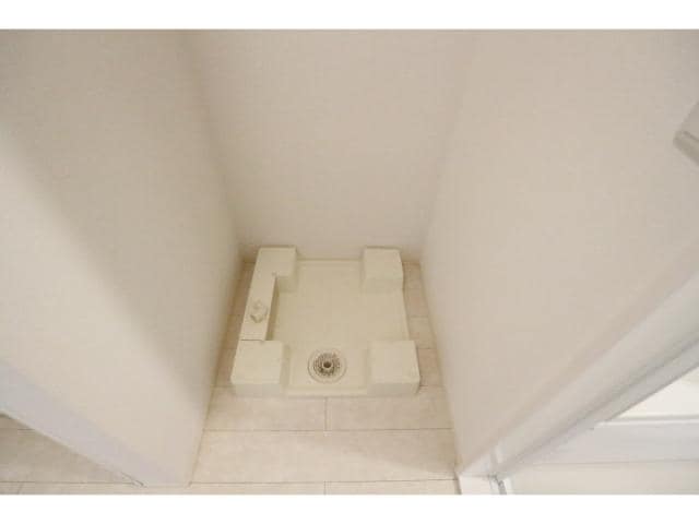  近鉄難波線・奈良線/近鉄奈良駅 徒歩7分 1階 築8年