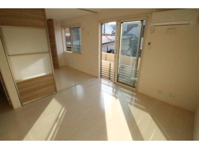  近鉄難波線・奈良線/近鉄奈良駅 徒歩7分 1階 築8年