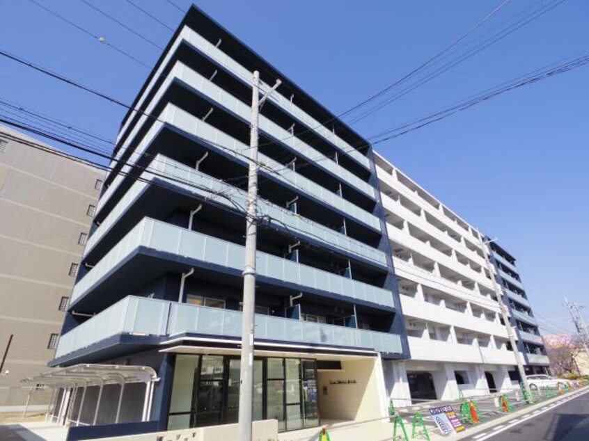  近鉄難波線・奈良線/新大宮駅 徒歩3分 5階 築8年