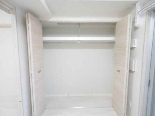  近鉄難波線・奈良線/新大宮駅 徒歩3分 5階 築8年