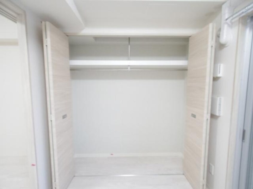  近鉄難波線・奈良線/新大宮駅 徒歩3分 5階 築8年