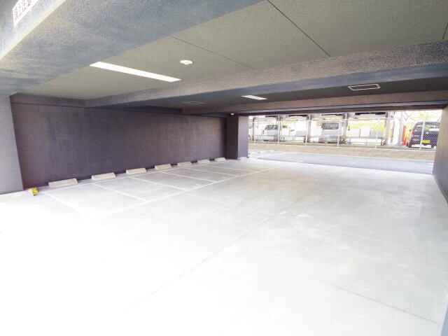  近鉄難波線・奈良線/新大宮駅 徒歩3分 6階 築8年