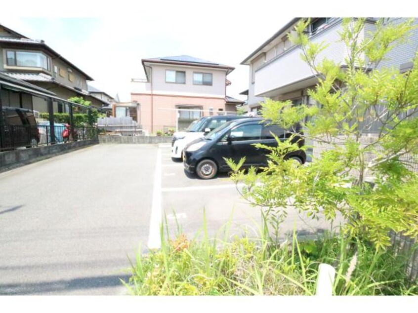  近鉄難波線・奈良線/近鉄奈良駅 バス12分州見台5丁目下車:停歩3分 2階 築8年