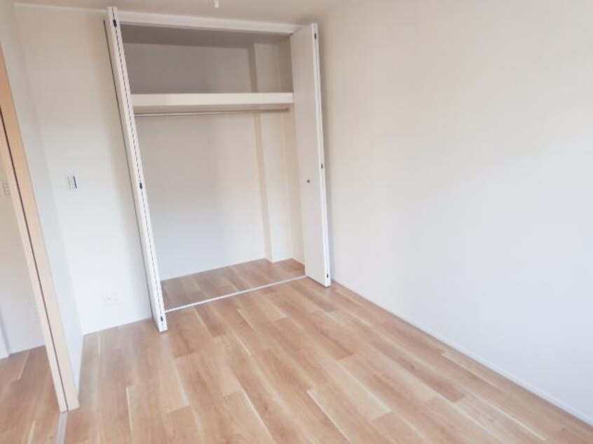  近鉄難波線・奈良線/近鉄奈良駅 バス12分州見台5丁目下車:停歩3分 1階 築8年