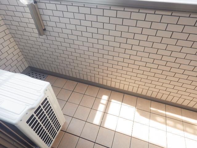  近鉄難波線・奈良線/近鉄奈良駅 バス12分州見台5丁目下車:停歩3分 2階 築8年