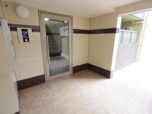  大和路線・関西本線/奈良駅 徒歩7分 1階 築8年
