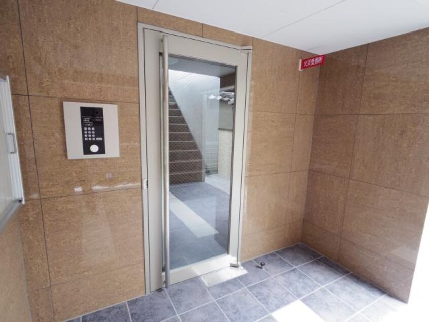  大和路線・関西本線/奈良駅 徒歩7分 2階 築8年