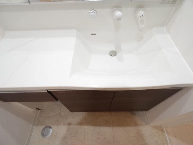  大和路線・関西本線/奈良駅 徒歩7分 4階 築8年