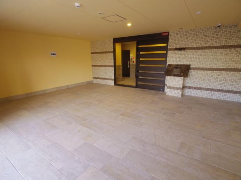  近鉄難波線・奈良線/新大宮駅 徒歩4分 5階 築7年