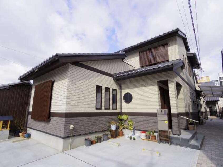  大和路線・関西本線/奈良駅 徒歩3分 2階 築8年