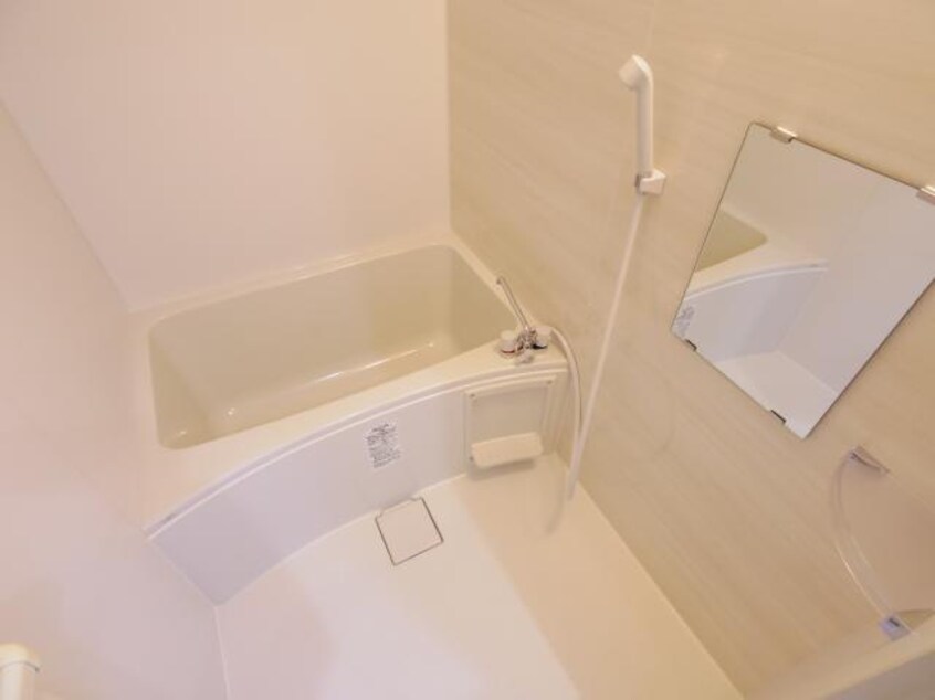  大和路線・関西本線/奈良駅 徒歩3分 1階 築8年