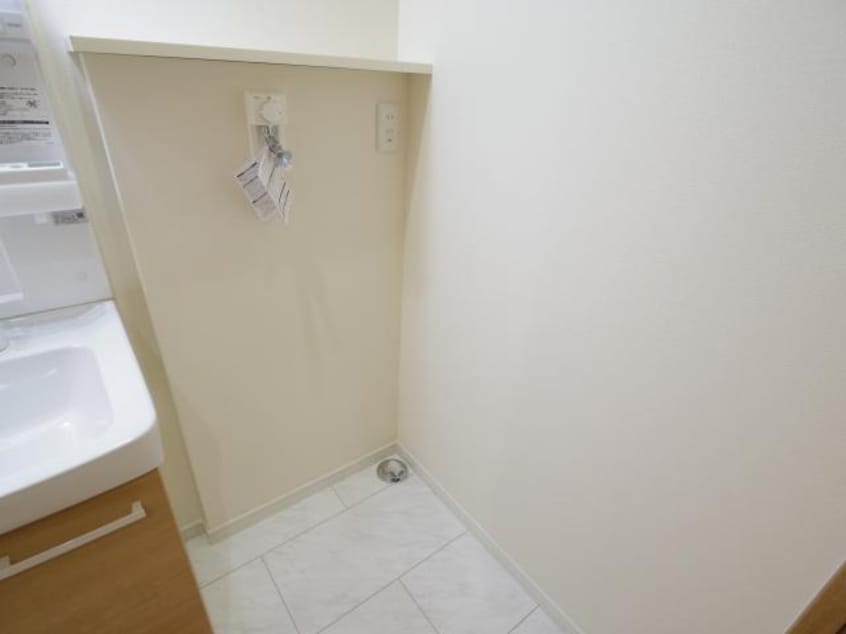  大和路線・関西本線/奈良駅 徒歩3分 1階 築8年