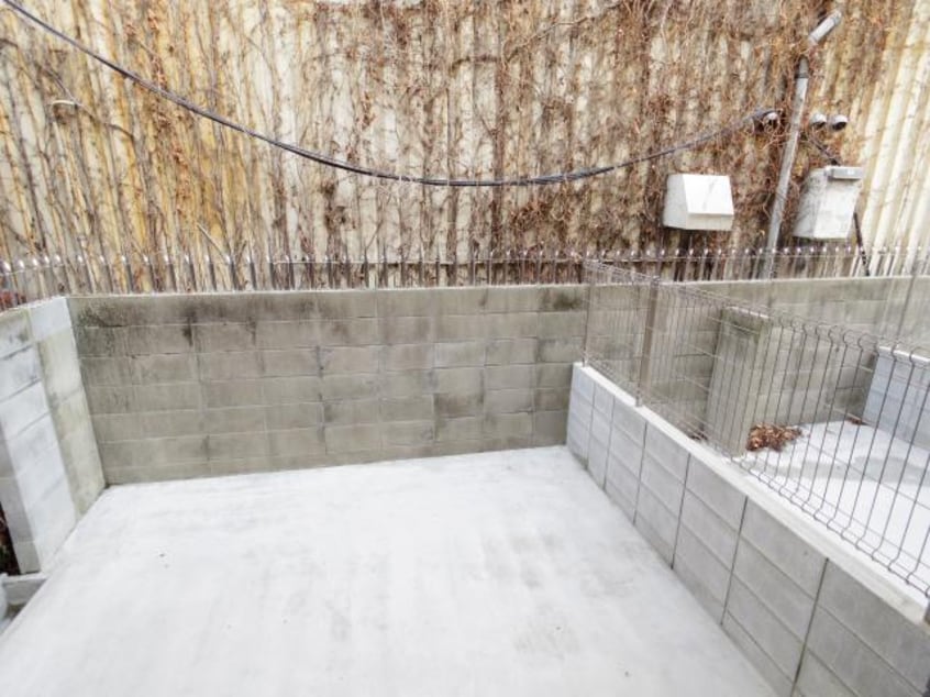  大和路線・関西本線/奈良駅 徒歩3分 1階 築8年