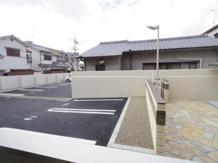  近鉄難波線・奈良線/新大宮駅 徒歩15分 1階 築7年