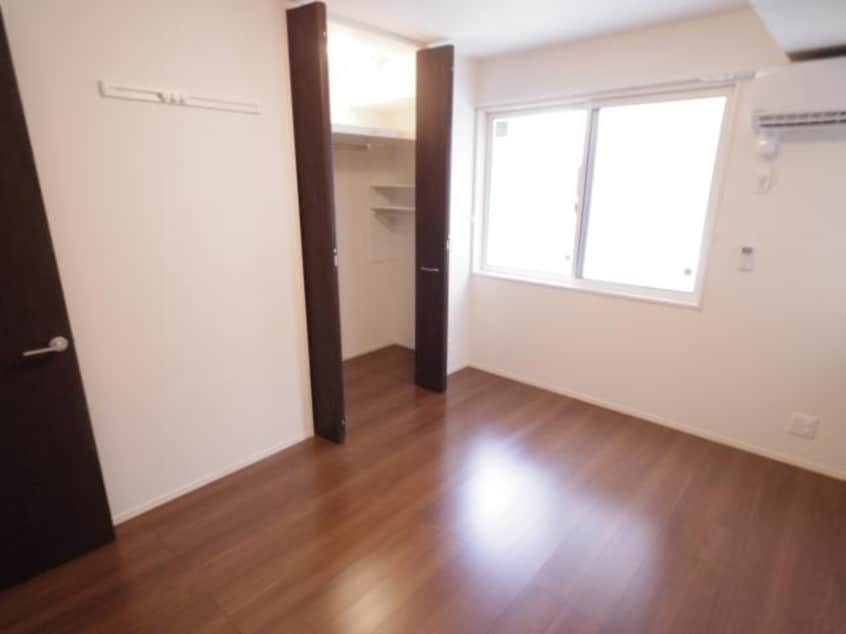  近鉄難波線・奈良線/新大宮駅 徒歩15分 1階 築7年