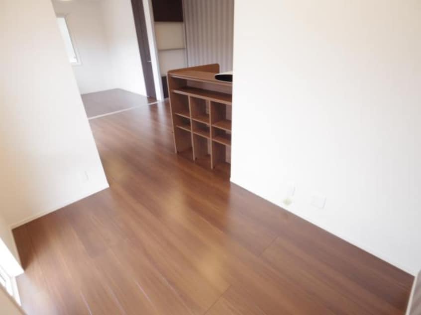  近鉄難波線・奈良線/新大宮駅 徒歩15分 1階 築7年