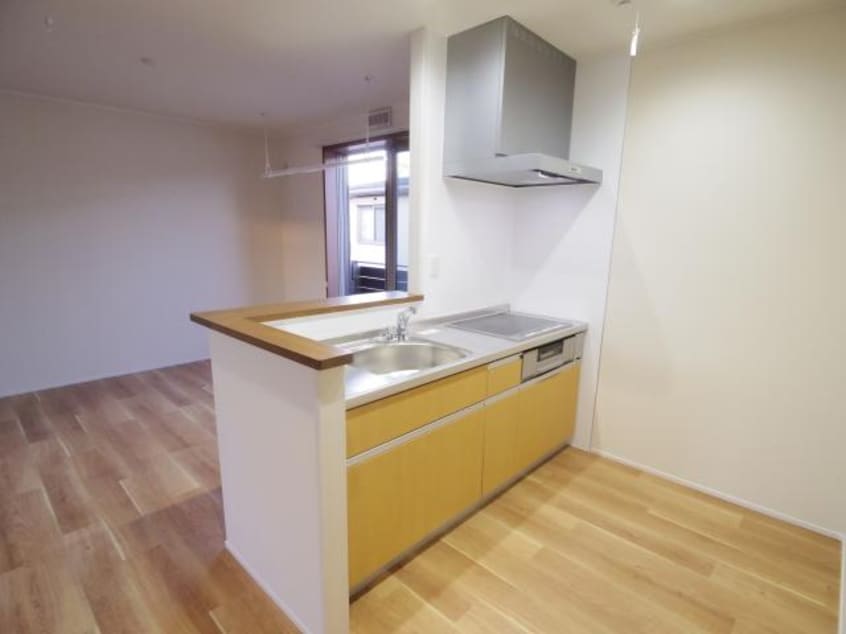  近鉄難波線・奈良線/新大宮駅 徒歩6分 2階 築7年