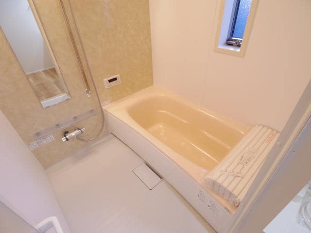  近鉄難波線・奈良線/新大宮駅 徒歩6分 2階 築7年