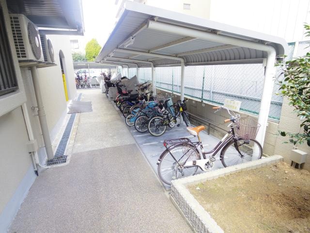  近鉄難波線・奈良線/新大宮駅 徒歩4分 4階 築48年