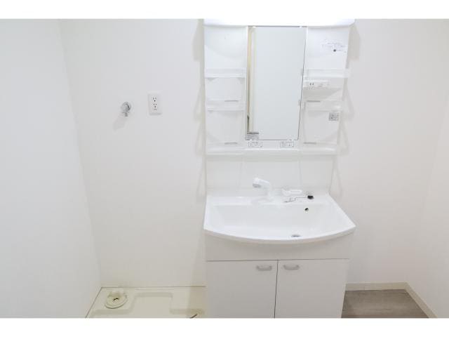  近鉄難波線・奈良線/新大宮駅 徒歩2分 2階 築6年