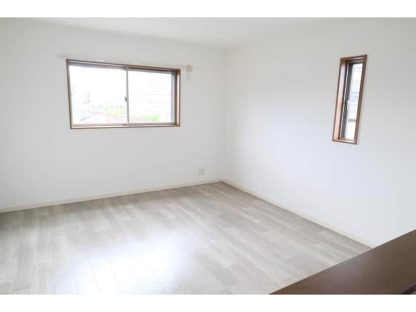  近鉄難波線・奈良線/新大宮駅 徒歩2分 2階 築6年