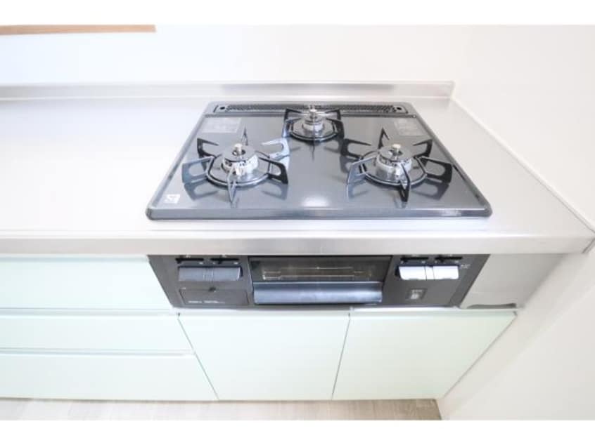  近鉄難波線・奈良線/新大宮駅 徒歩2分 2階 築6年