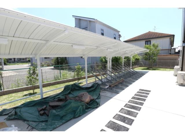  近鉄橿原線/尼ケ辻駅 徒歩13分 1階 築5年