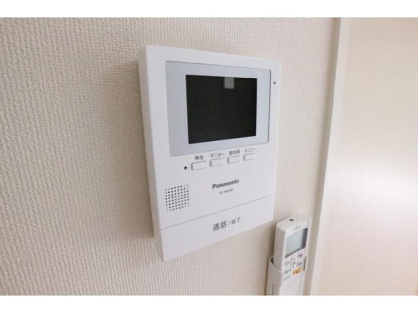  近鉄橿原線/尼ケ辻駅 徒歩13分 1階 築5年