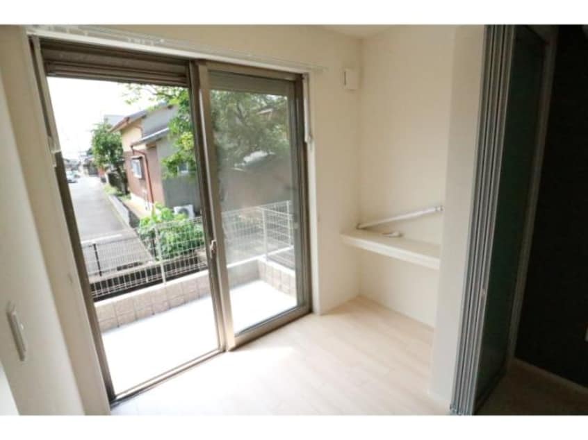  近鉄橿原線/尼ケ辻駅 徒歩13分 1階 築5年