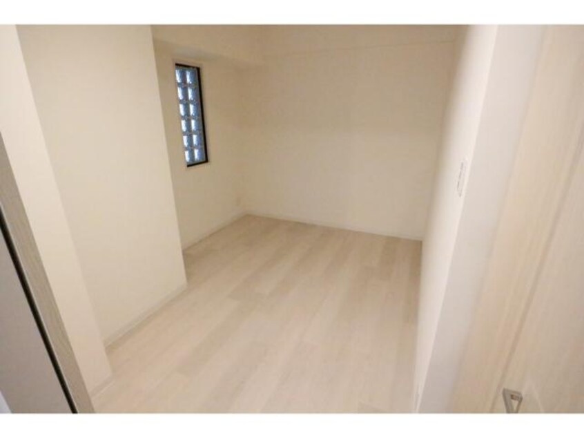  近鉄難波線・奈良線/新大宮駅 徒歩9分 2階 築4年