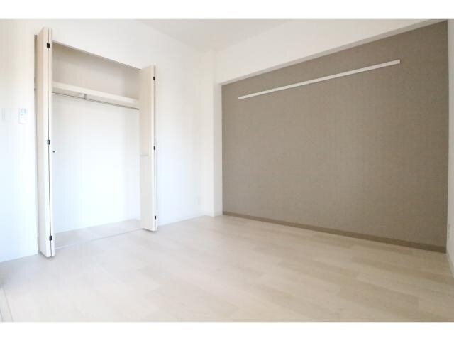  近鉄難波線・奈良線/新大宮駅 徒歩9分 2階 築4年